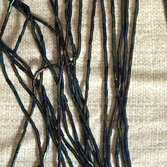 Western Fashion Fringed Iridescent Beaded Scarf. - Picture 3 of 5